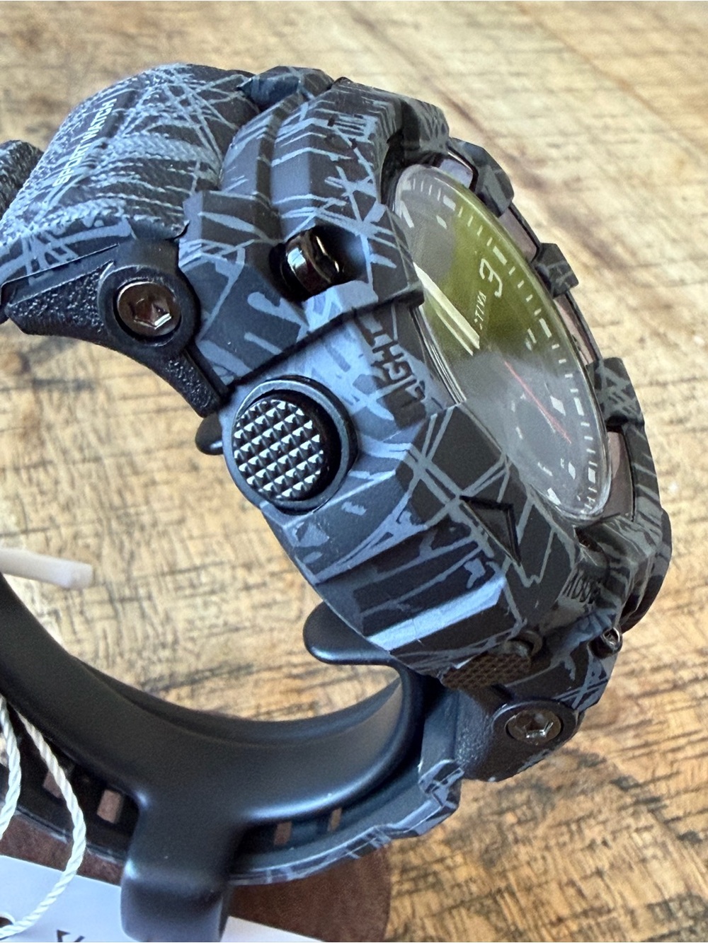 NEW Invicta x Activa Camo Digital-Analog Multi-Function Watch 49mm - ACW8008 NIB - Picture 5 of 9
